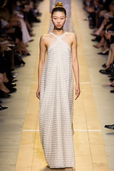 Look 53